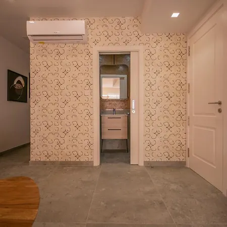 Apartament The Suites
